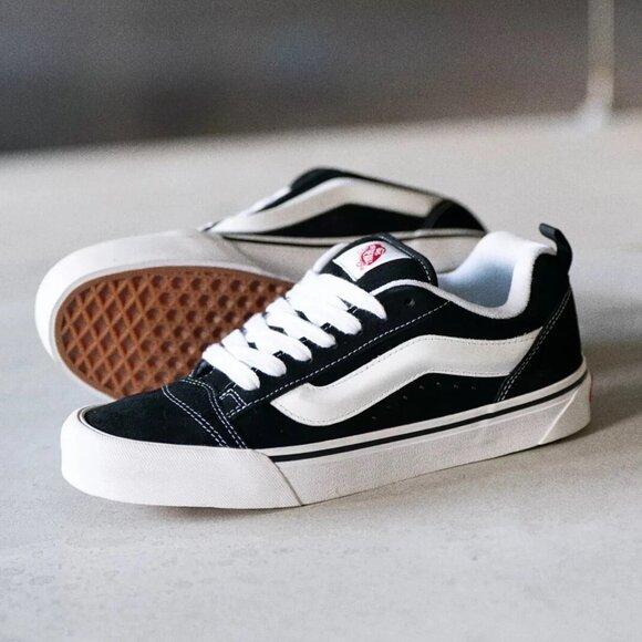 Vans KNU SKOOL Unisex Skate Sneakers Black/White Low-Top Size 13 VN0009QC6BT NIB - Picture 1 of 10